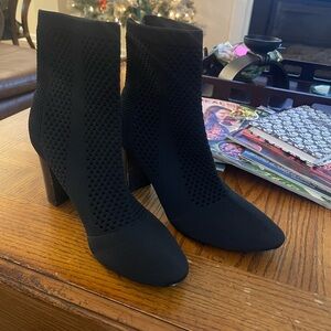 Charles By Charles David Black Heeled Boots